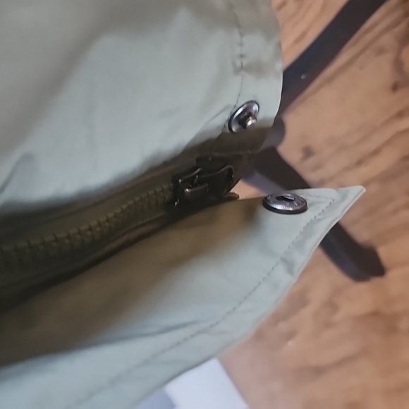 LL BEAN Women's jacket - Picture 12 of 16